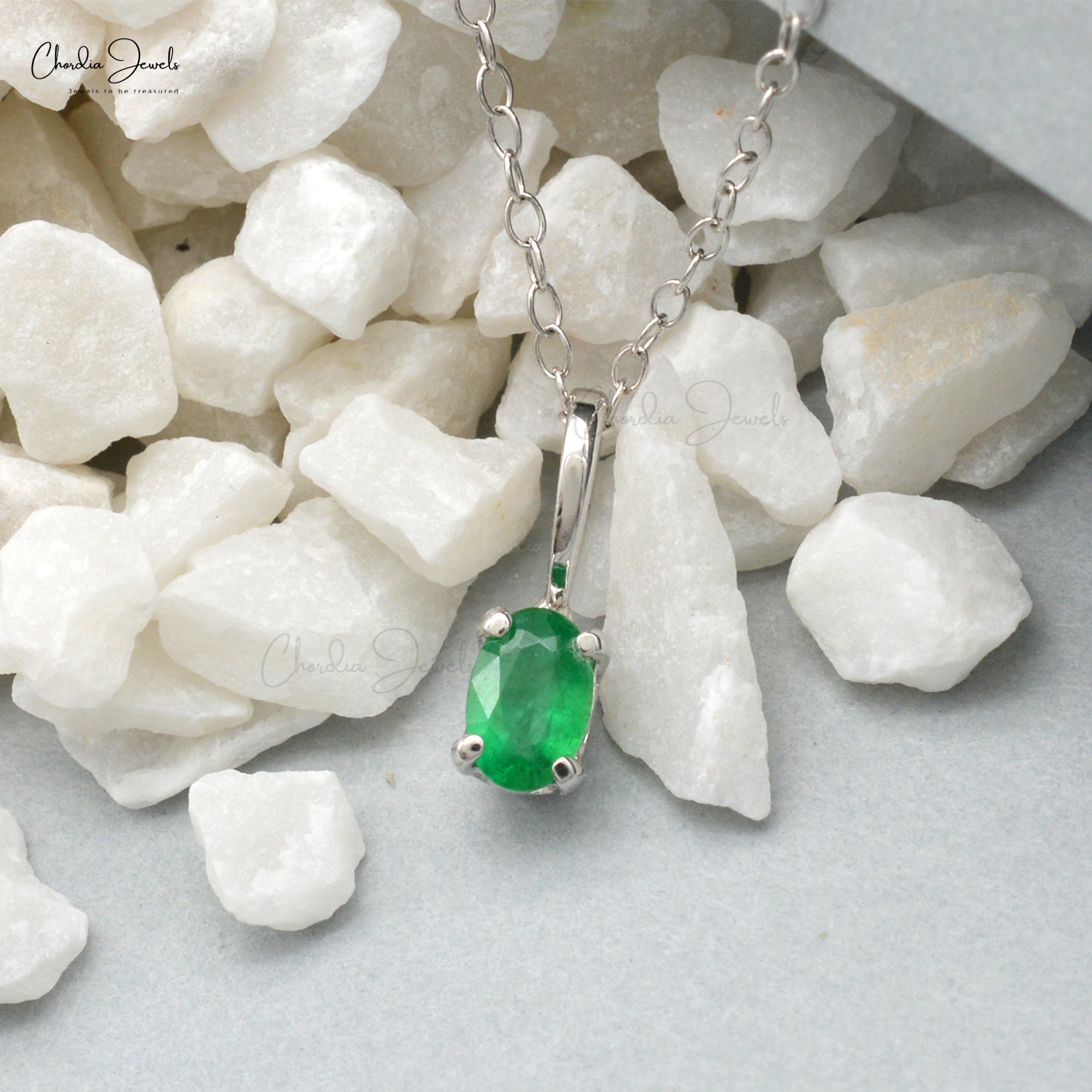 Natural Emerald Gemstone Solitaire Pendant In 14k White Gold
