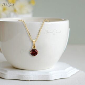 Natural Garnet Solitaire Pendant in 14K Gold For Women