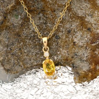 14K gold sapphire pendant