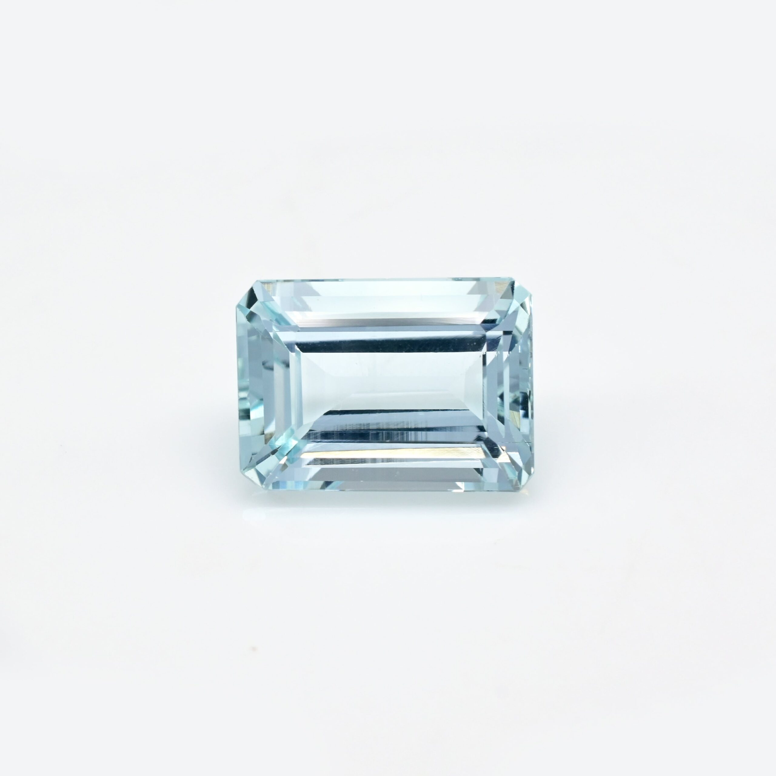 Aquamarine Octagon Cut Gemstone