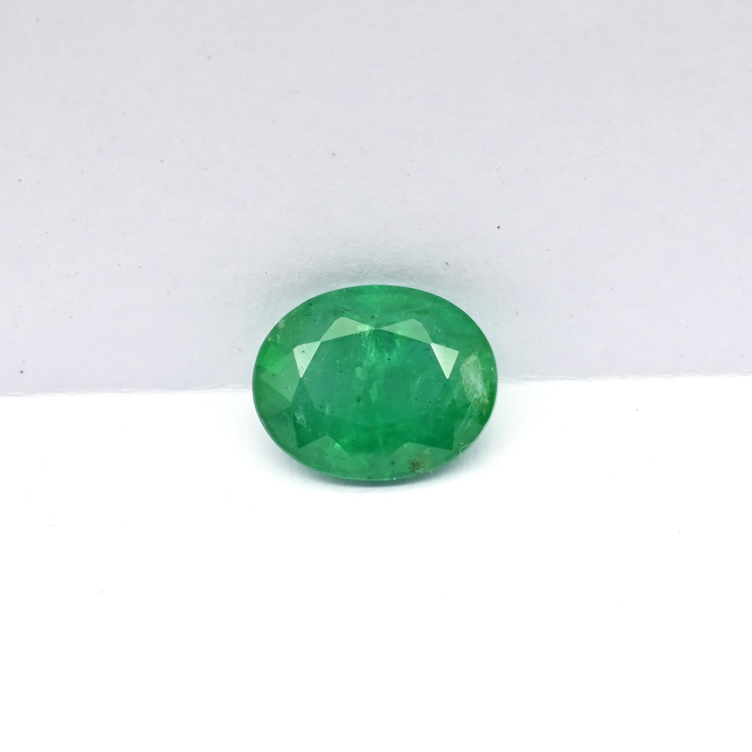 Natural 3.10 Carat AAA Zambian Emerald Oval Cut Gemstone at Discount Price, 1 Piece